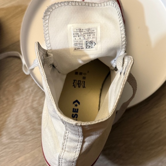 Converse High-Top Sneakers in White and Red - Picture 10 of 17